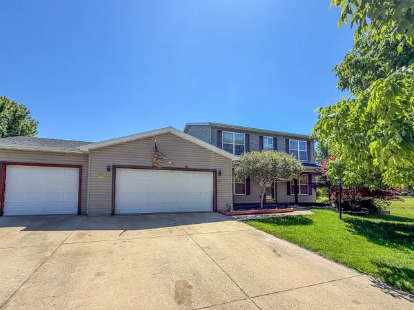 702 Balsam Drive, St. Joseph, IL 61873