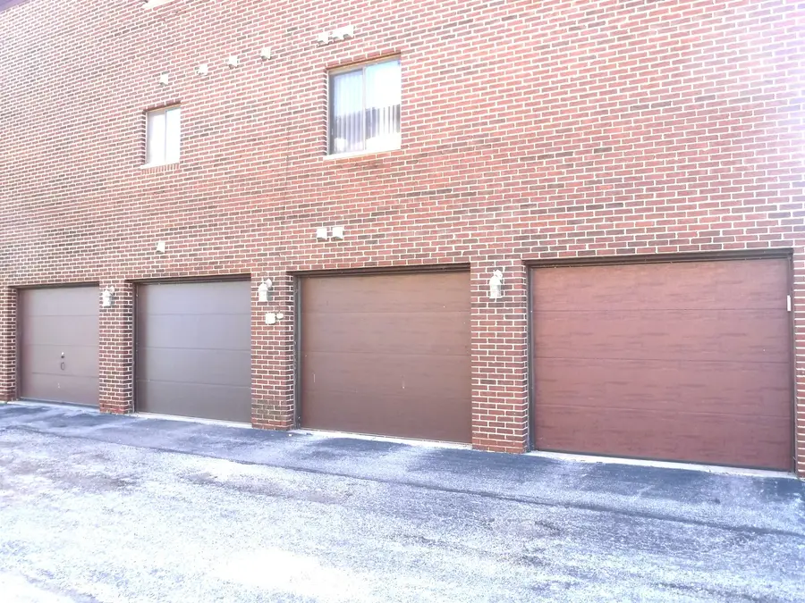 19561 Lake Shore Drive #1-S, Lynwood, IL 60411 - Image #3