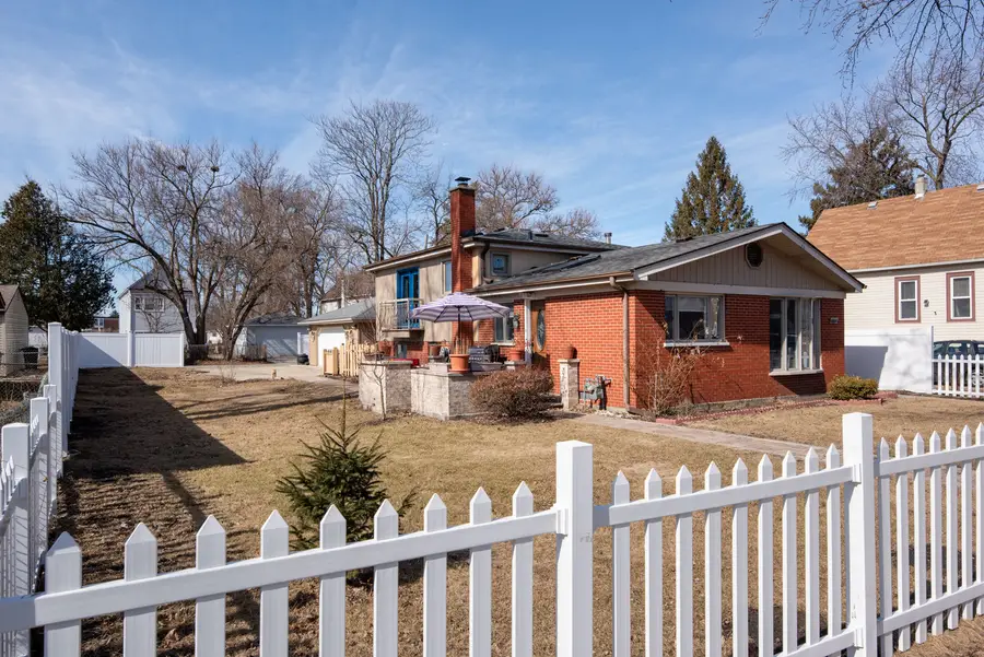 1864 Illinois Street, Des Plaines, IL 60018 - Image #3