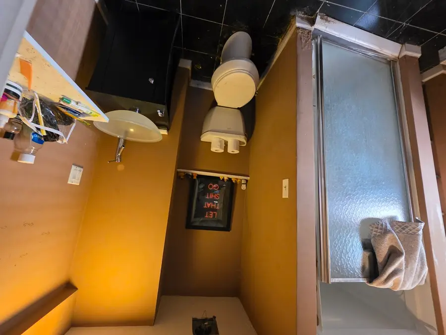 Address Withheld By Seller, Normal, IL 61761 - Image #2