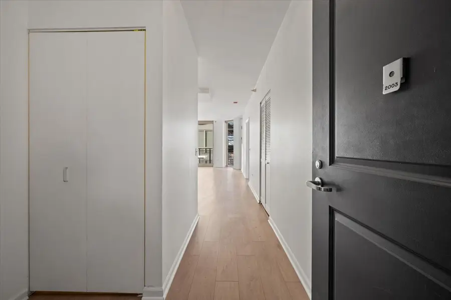 645 N Kingsbury Street #2003, Chicago, IL 60654 - Image #2