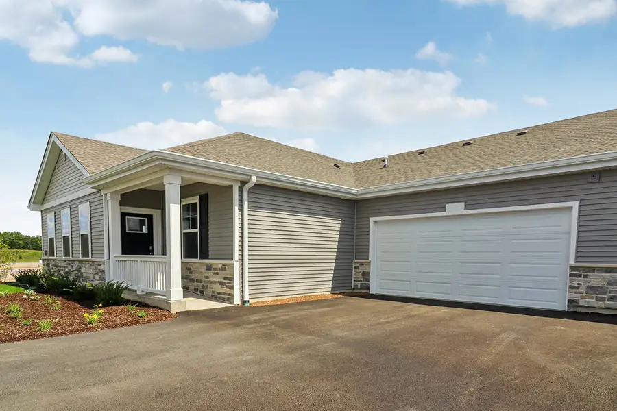 2377 Glacier Street, Pingree Grove, IL 60140 - Image #2