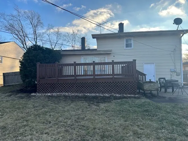 920 Valley Stream Drive, Wheeling, IL 60090 - Image #3