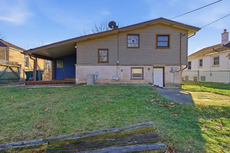 450 E Palatine Road, Palatine, IL 60074 - Image #2