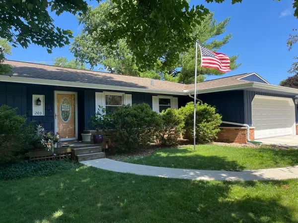 203 Centennial Avenue, Normal, IL 61761