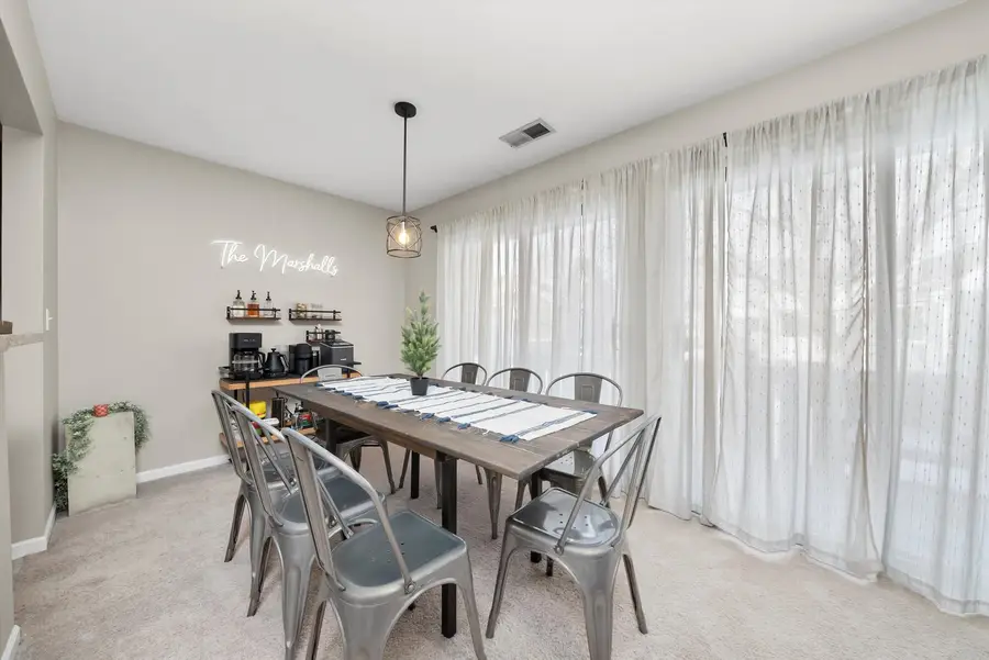 1502 7 Pines Road #C2, Schaumburg, IL 60193 - Image #3