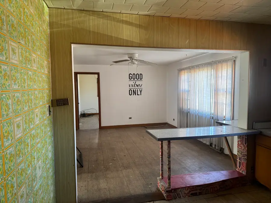 Address Withheld By Seller, Chicago, IL 60643 - #3