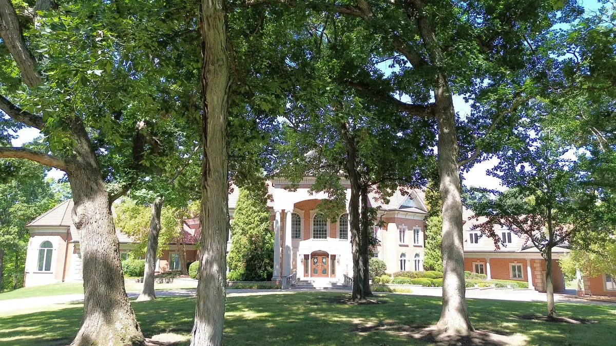 94 Hawthorne Road, Barrington Hills, IL 60010 - Image #1