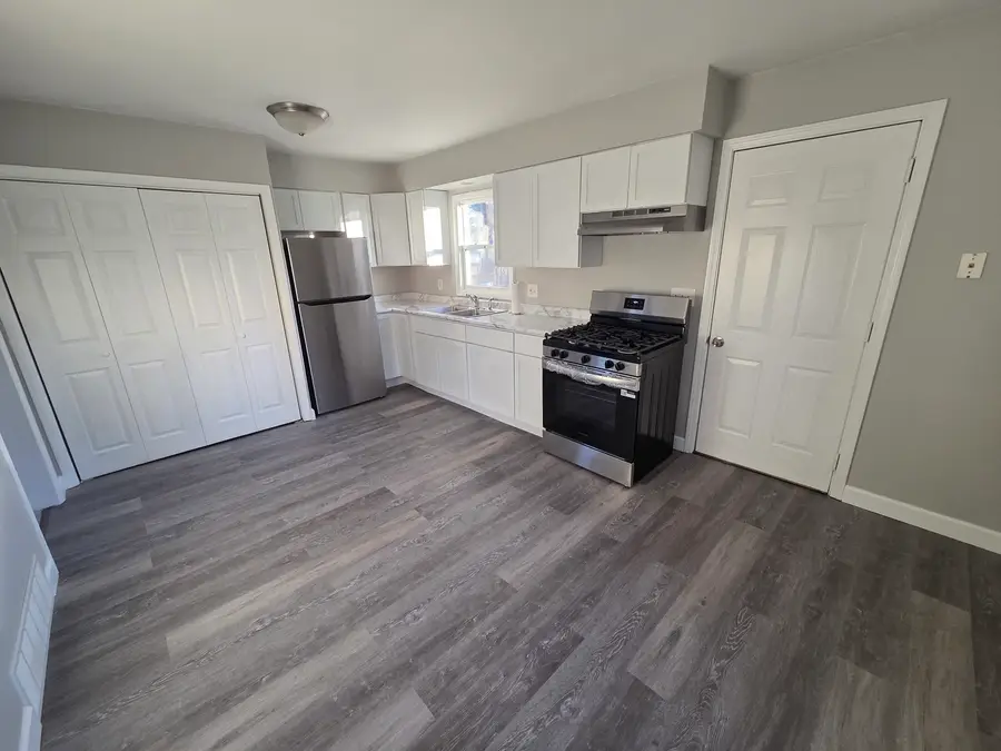 9107 Pine Avenue, Wonder Lake, IL 60097 - Image #3