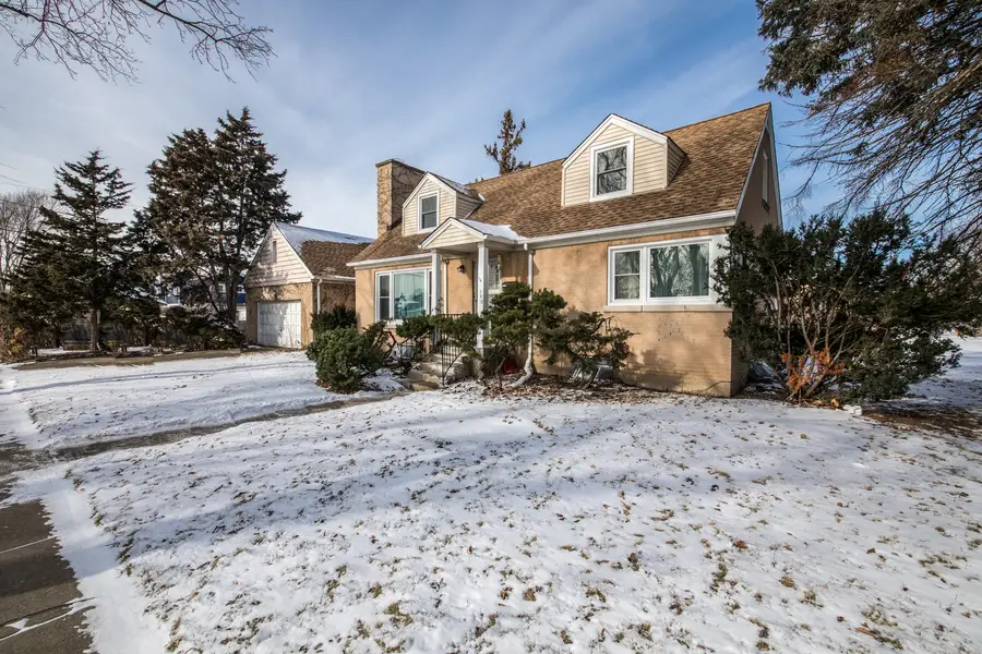7340 W Keeney Street, Niles, IL 60714 - Image #2