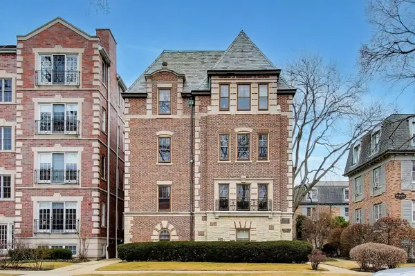 1929 Sherman Avenue #2W, Evanston, IL 60201