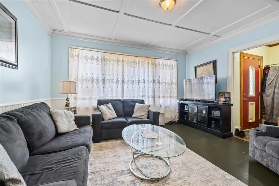 2649 N 74th Avenue, Elmwood Park, IL 60707 - Image #3