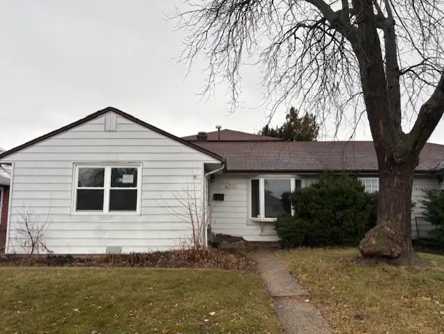 4710 W 88th Place, Hometown, IL 60456 - Image #1