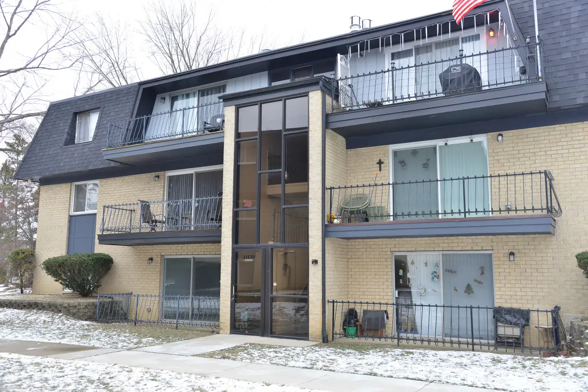 Address Withheld By Seller, Palos Hills, IL 60465 - Image #1