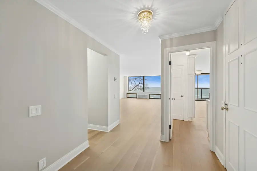 1500 Sheridan Road #1K, Wilmette, IL 60091 - Image #2