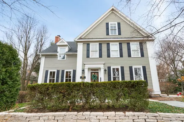 146 Franklin Street, Geneva, IL 60134