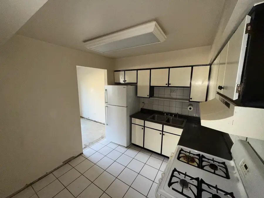 Address Withheld By Seller, University Park, IL 60484 - Image #3