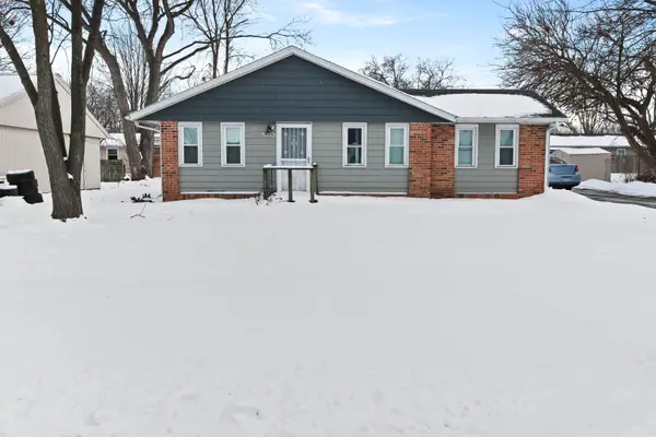 Address Withheld By Seller, Champaign, IL 61821