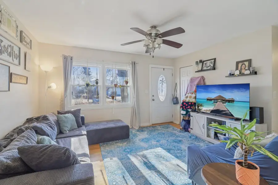 1328 Teakwood Lane, Crystal Lake, IL 60014 - Image #2