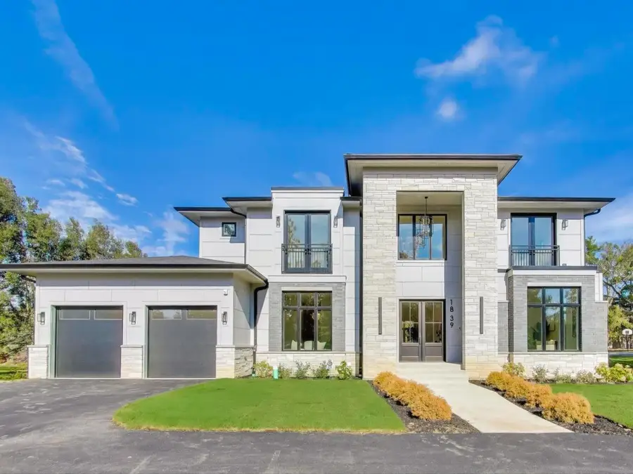 1839 Shelley Court, Highland Park, IL 60035 - Image #2