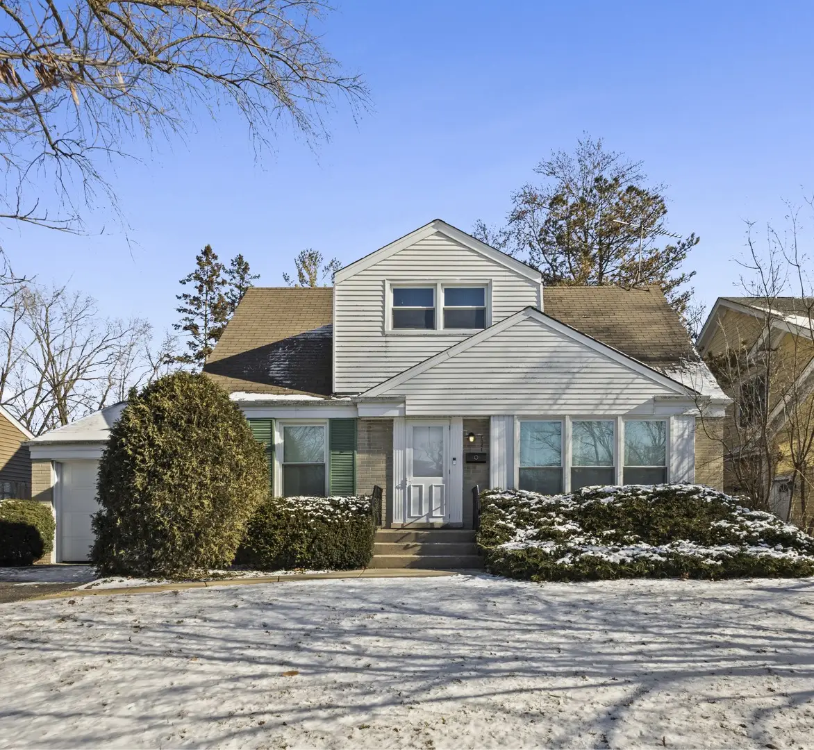 1021 Cedar Lane, Northbrook, IL 60062 - Image #1
