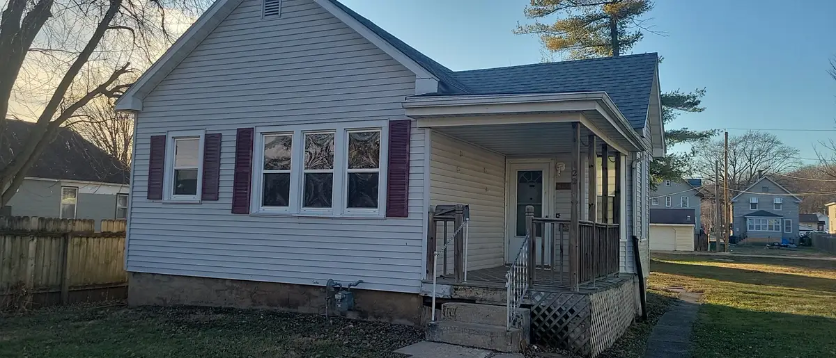 122 Fayette Street, Clinton, IA 52372 - Image #1