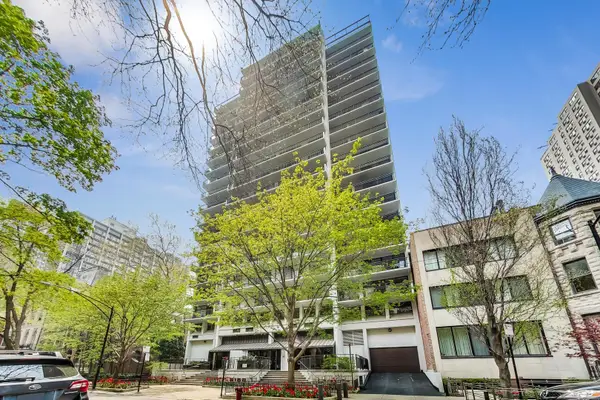 1430 N Astor Street #14A, Chicago, IL 60610