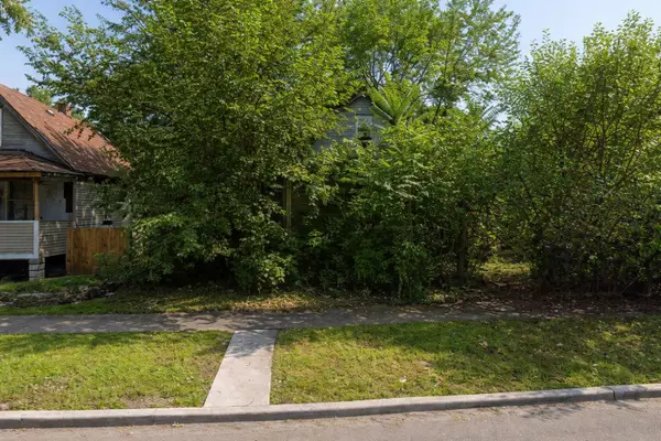 335 E 134th Street, Chicago, IL 60827