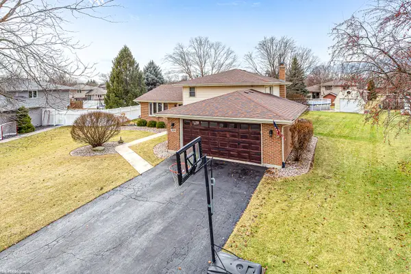 Address Withheld By Seller, New Lenox, IL 60451