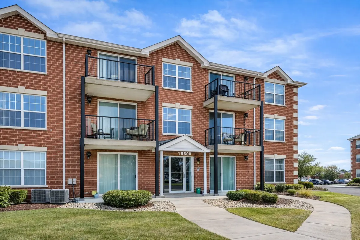 16600 Liberty Circle #3S, Orland Park, IL 60467 - Image #1