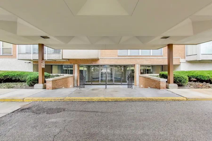 1301 N Western Avenue #325, Lake Forest, IL 60045 - Image #3