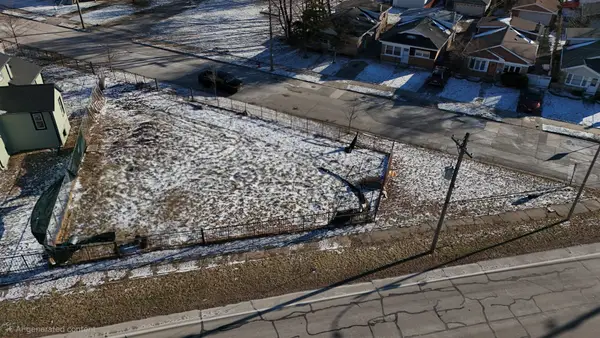 8667 Plainfield Road, Lyons, IL 60534