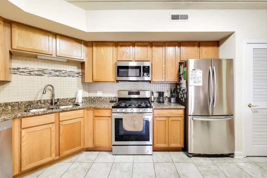 77 N Wolf Road #312, Northlake, IL 60164 - Image #2