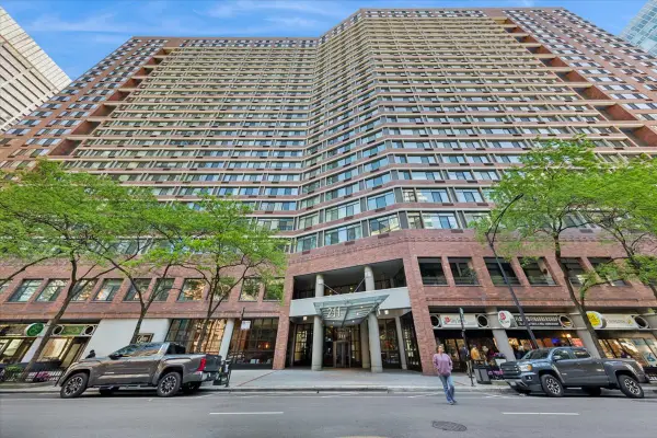 211 E Ohio Street #2216, Chicago, IL 60611