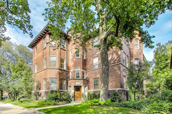 5515 S Woodlawn Avenue #3S, Chicago, IL 60637