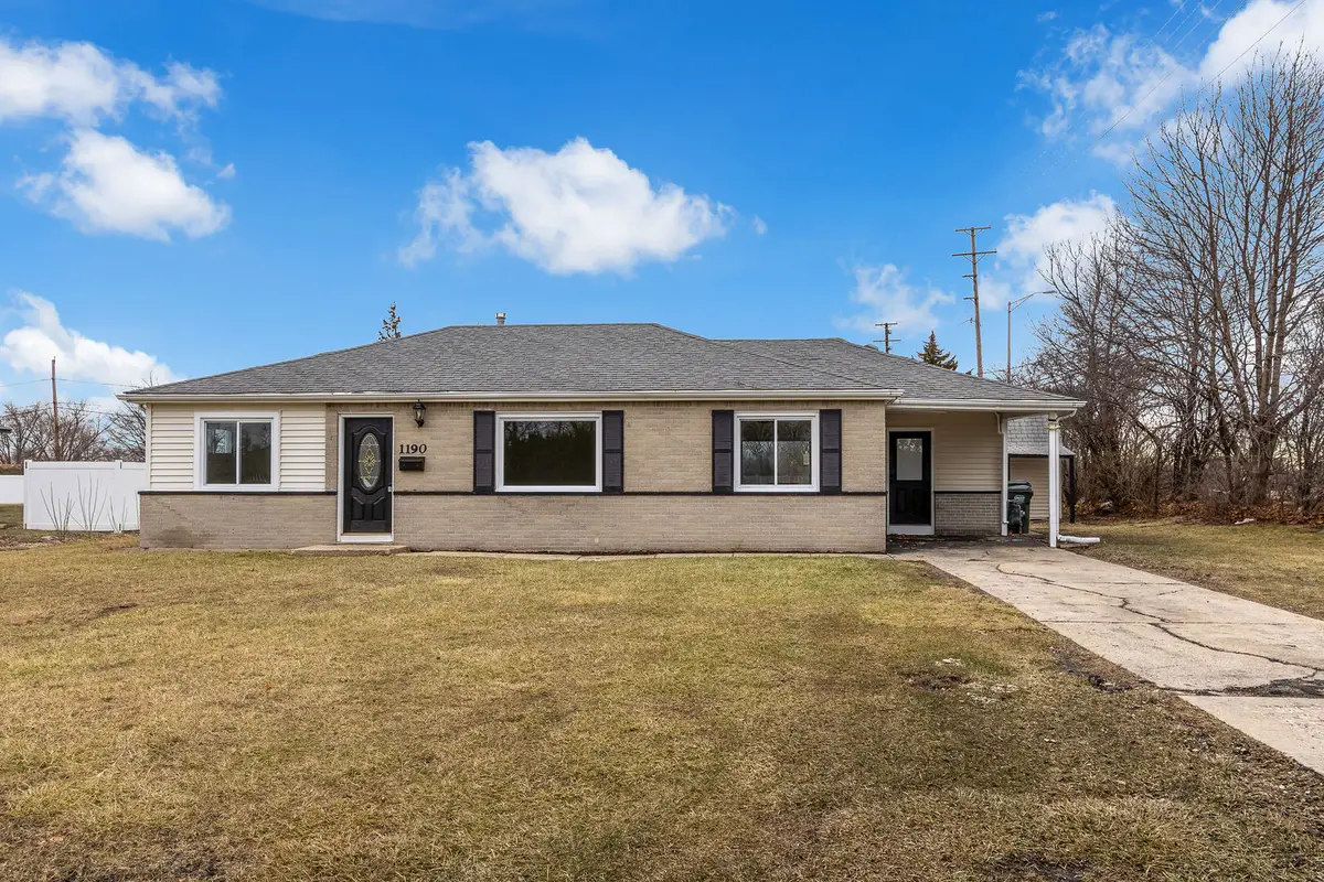 1190 Ash Road, Hoffman Estates, IL 60169 - Image #1