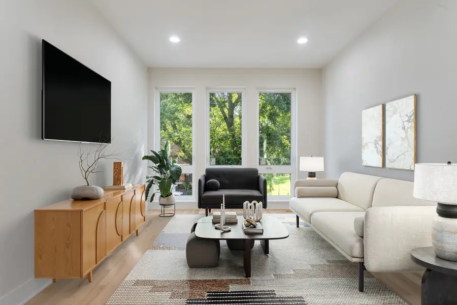 6410 S Vernon Avenue, Chicago, IL 60637 - Image #2