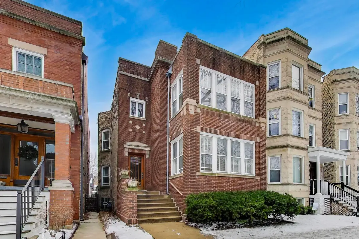 2245 W Giddings Street, Chicago, IL 60625 - Image #1