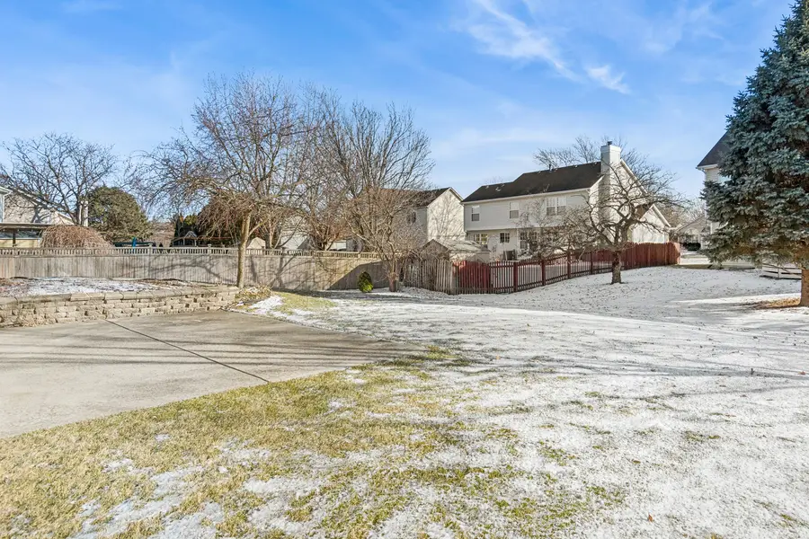 4 Pennsbury Court, Bolingbrook, IL 60440 - Image #2