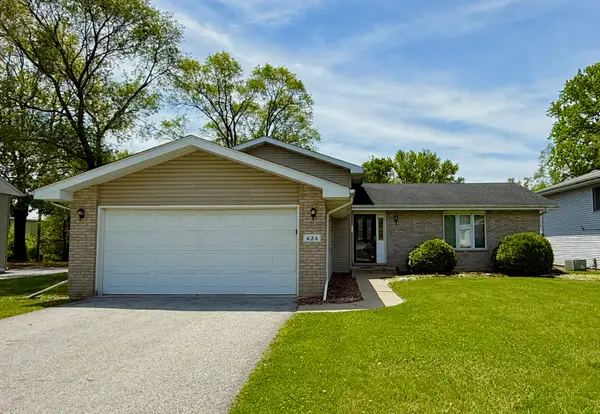 424 E Clark Street, Glenwood, IL 60425