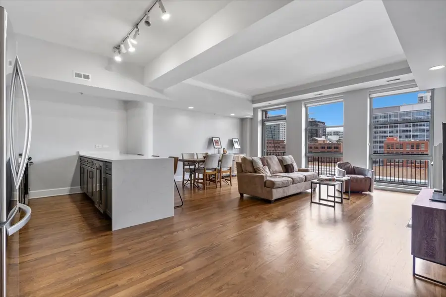 165 N Canal Street #706, Chicago, IL 60606 - Image #3