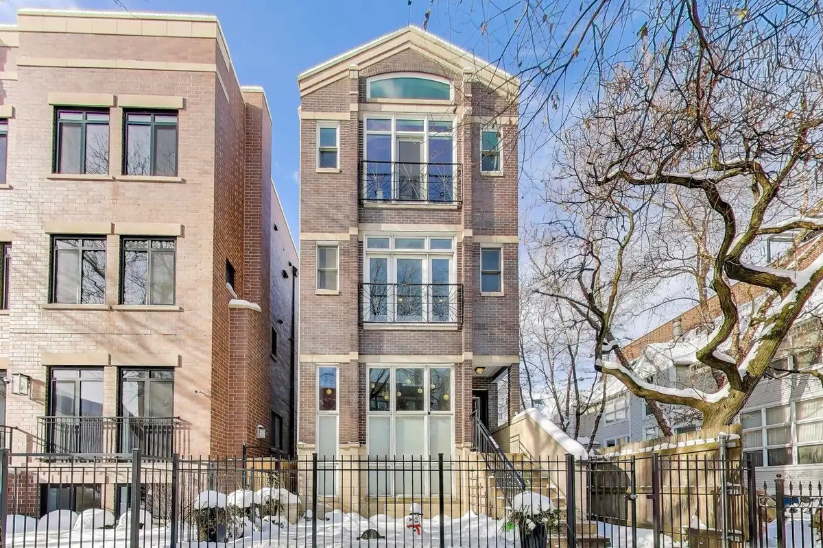 3040 N Sheffield Avenue #2, Chicago, IL 60657 - Image #1