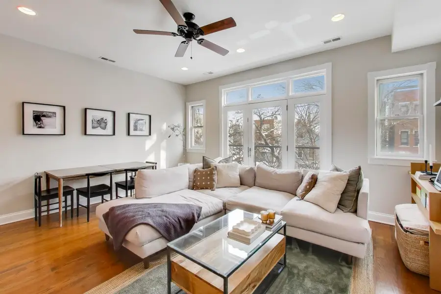 3040 N Sheffield Avenue #2, Chicago, IL 60657 - Image #2