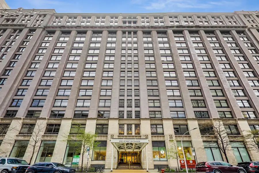 680 N Lake Shore Drive #1216, Chicago, IL 60611 - #2