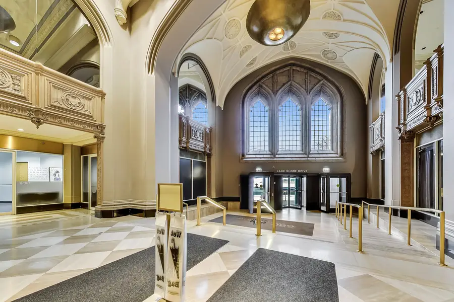 680 N Lake Shore Drive #1216, Chicago, IL 60611 - #3