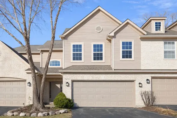 5293 Pebble Lane, Crystal Lake, IL 60012