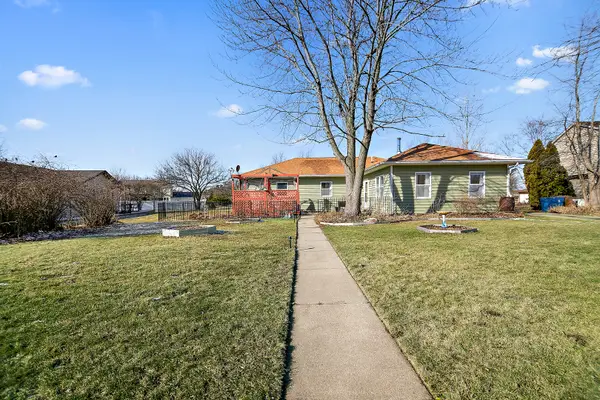 123 Crescent Lane, Cabery, IL 60919