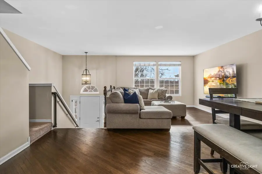 1011 Reserve Drive, Elgin, IL 60124 - Image #2