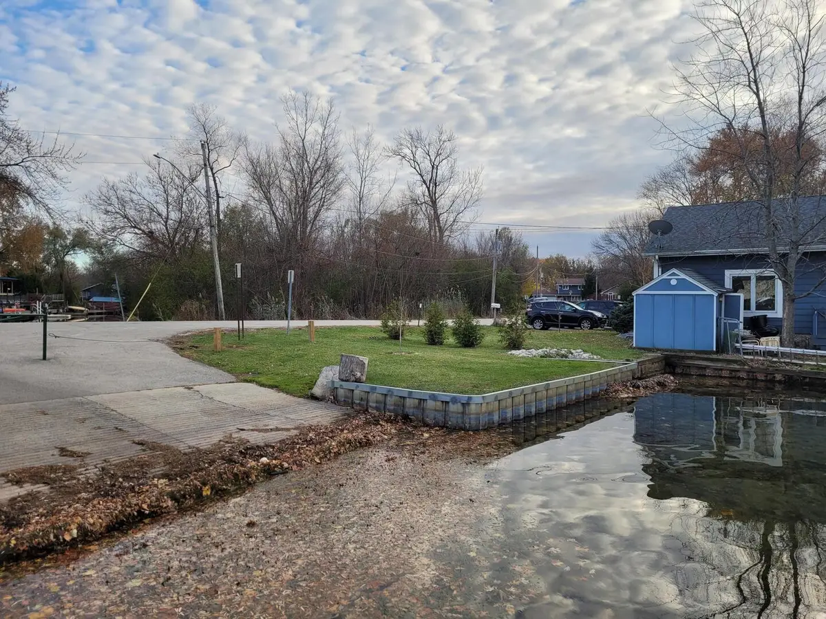 33211 N Island Avenue, Grayslake, IL 60030 - Image #1