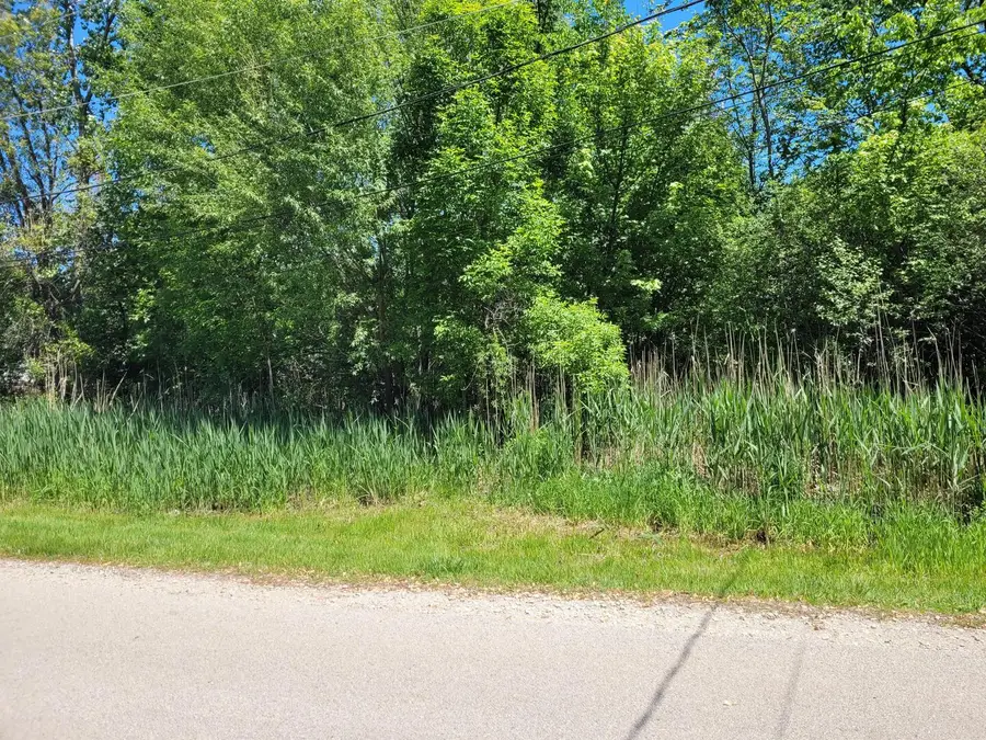 33211 N Island Avenue, Grayslake, IL 60030 - Image #2